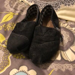 Black corduroy Toms